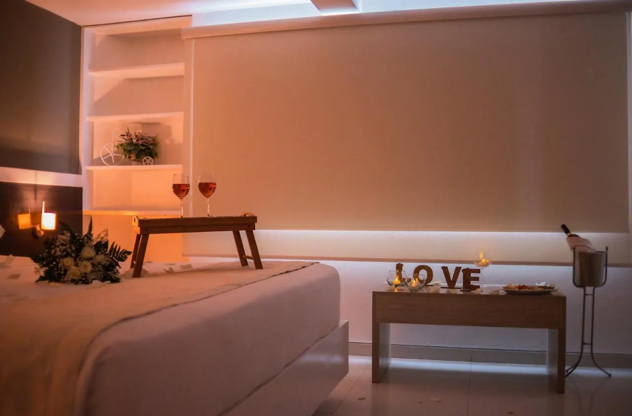 ****  Varanasi Hotel Boutique Aeropuerto Cartagena Colombia
