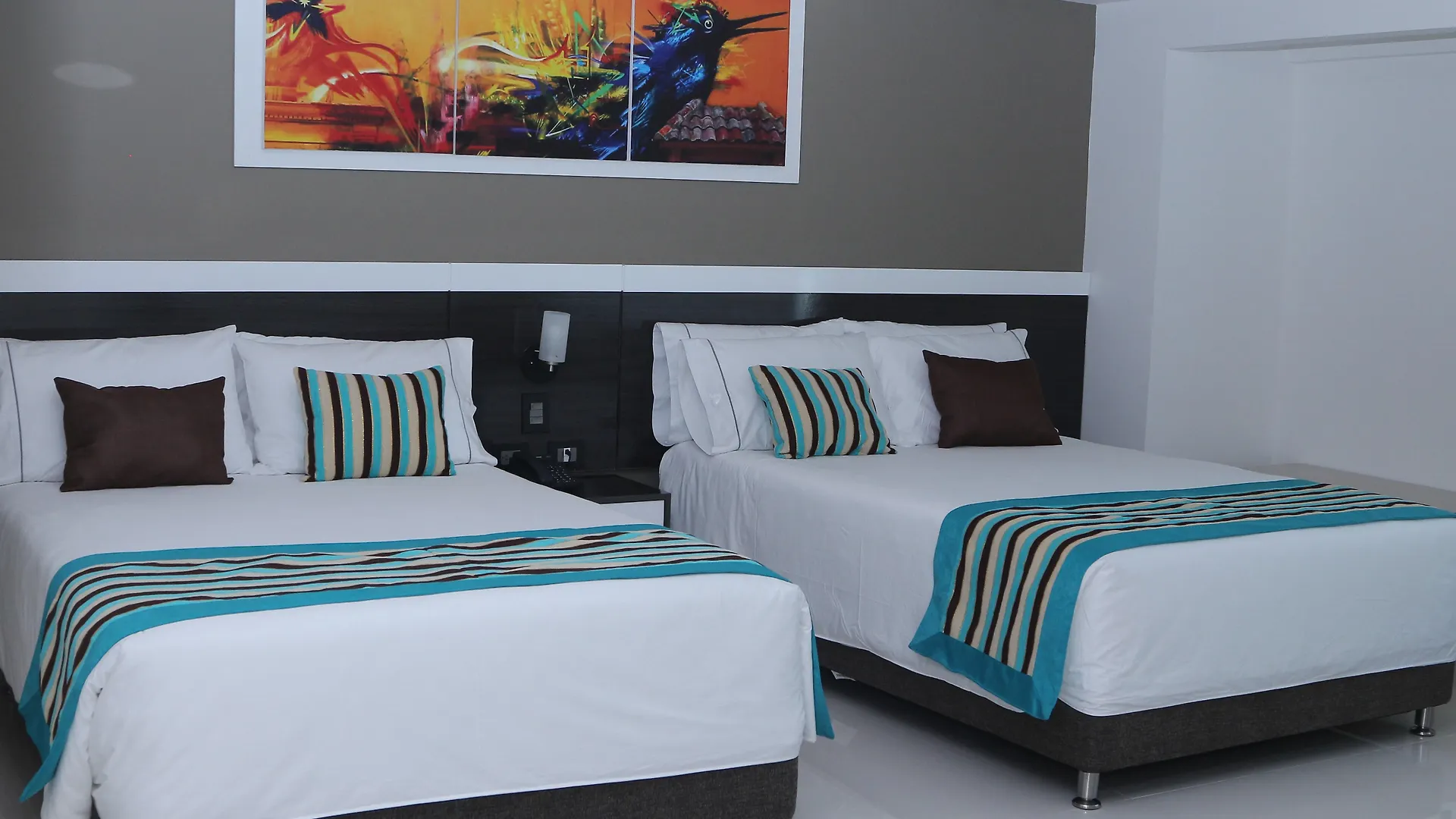 Varanasi Hotel Boutique Aeropuerto Cartagena