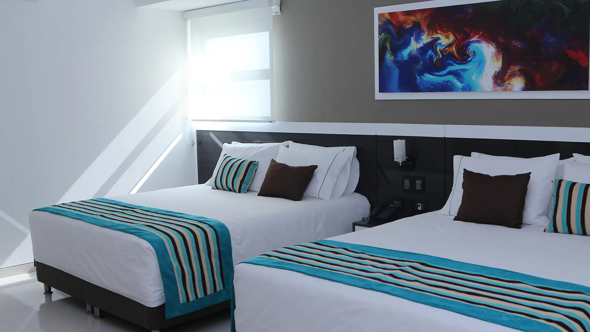 Varanasi Hotel Boutique Aeropuerto Cartagena 4*,  Colombia