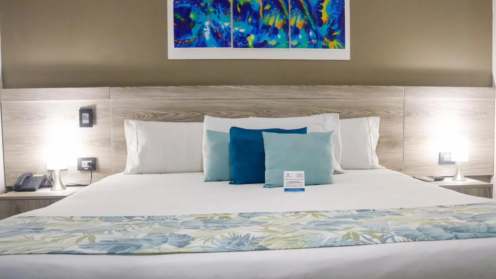 Varanasi Hotel Boutique Aeropuerto Cartagena Colombia
