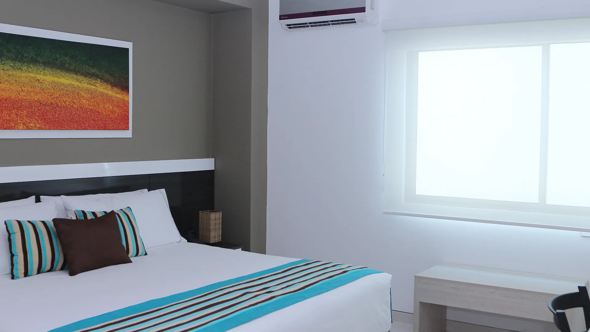 Varanasi Hotel Boutique Aeropuerto Cartagena