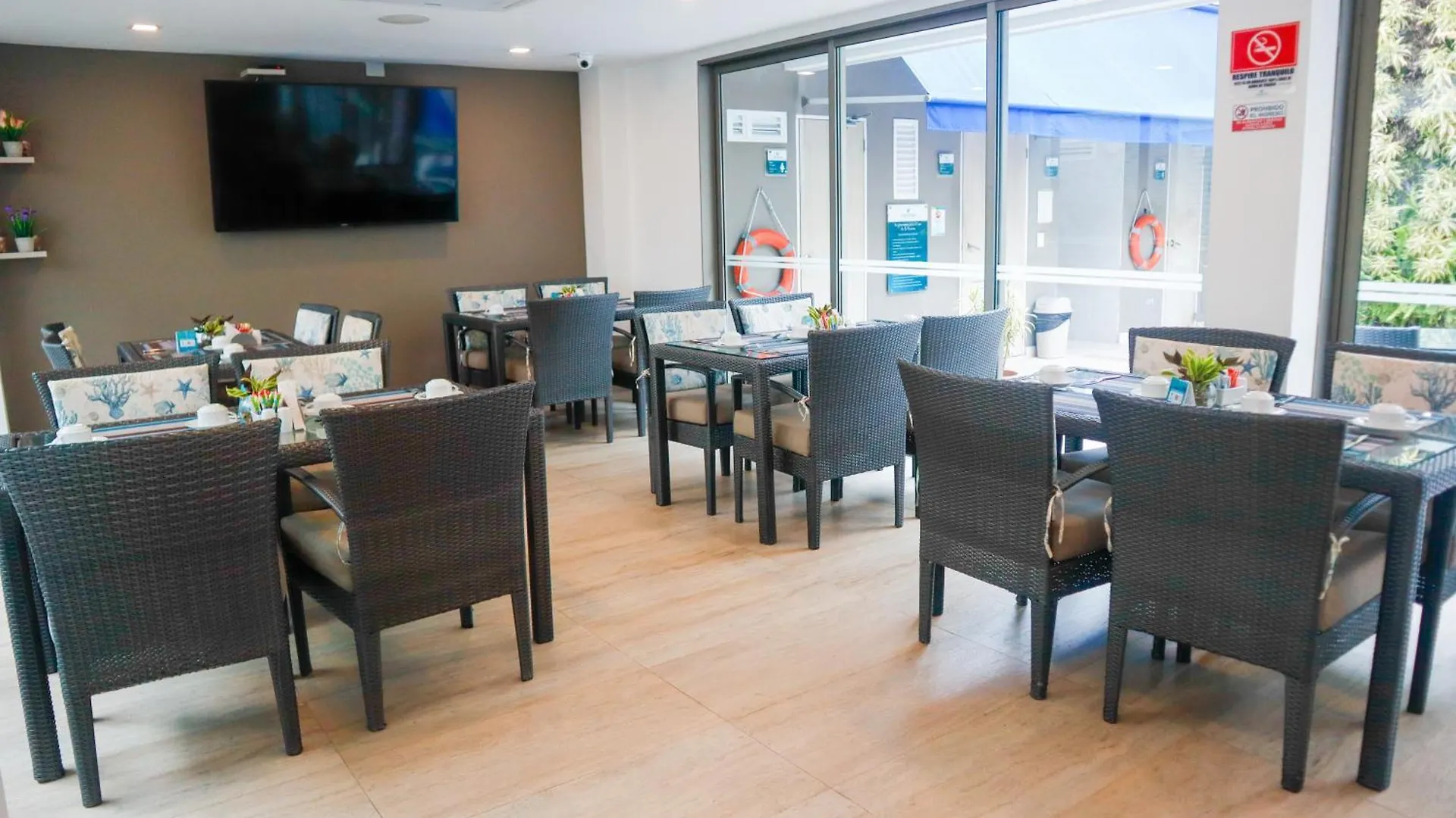 Varanasi Hotel Boutique Aeropuerto Cartagena