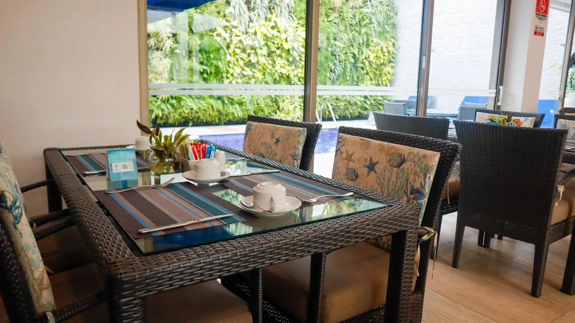 Varanasi Hotel Boutique Aeropuerto Cartagena