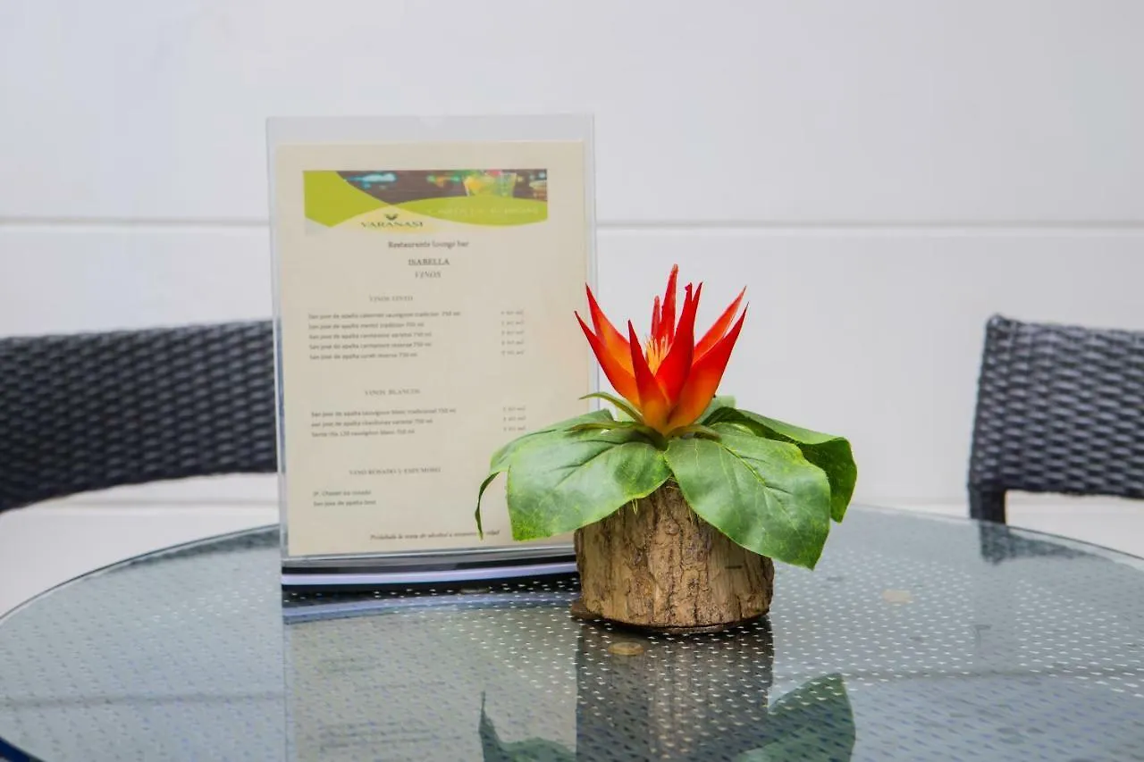 Varanasi Hotel Boutique Aeropuerto Cartagena