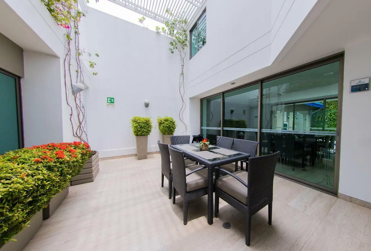 Varanasi Hotel Boutique Aeropuerto Cartagena